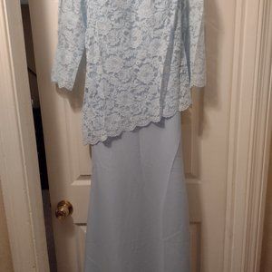 Gown with attached lace top (size 16)